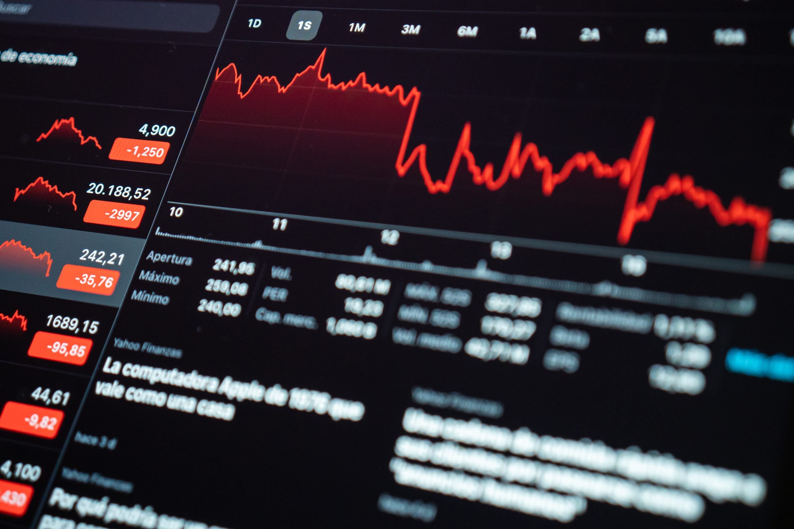 Causes of the Crash: What Triggers a Stock Market Collapse and How to Survive It