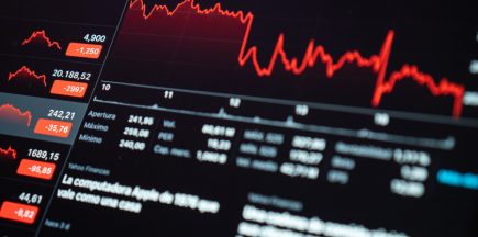 Causes of the Crash: What Triggers a Stock Market Collapse and How to Survive It